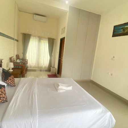 Sri Sedana Guest House Sidemen  Εξωτερικό φωτογραφία