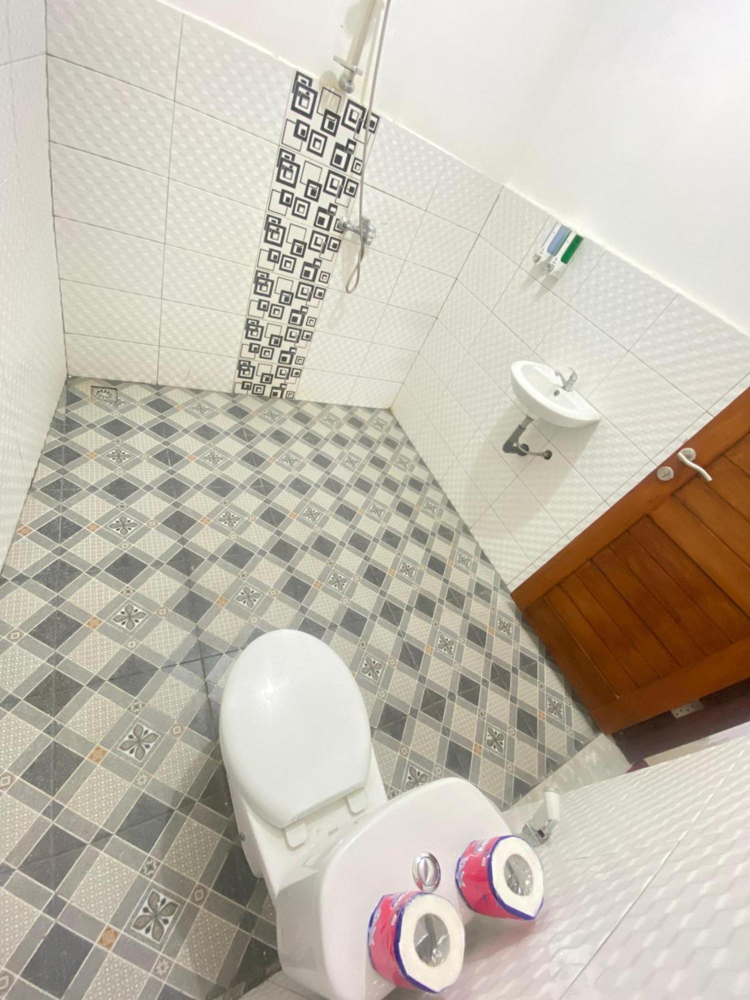 Sri Sedana Guest House Sidemen  Εξωτερικό φωτογραφία